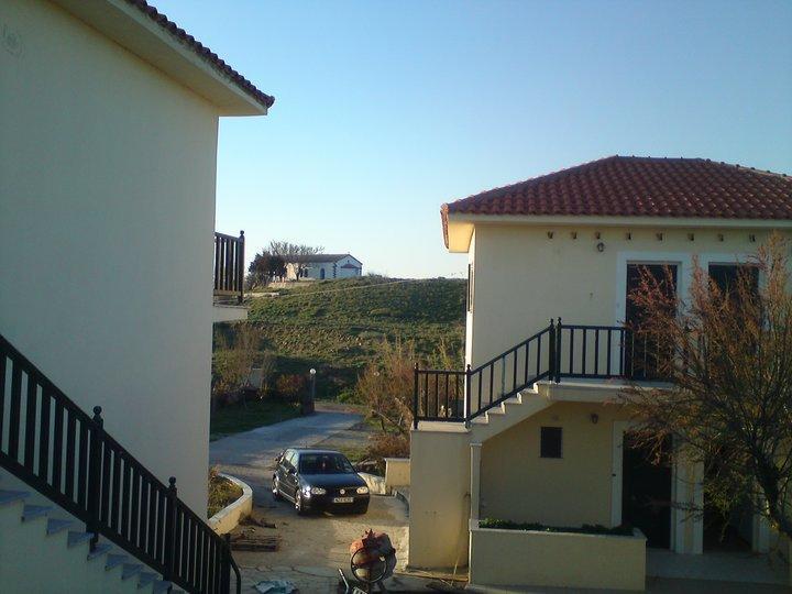 Dionisis Studios Varos Екстер'єр фото